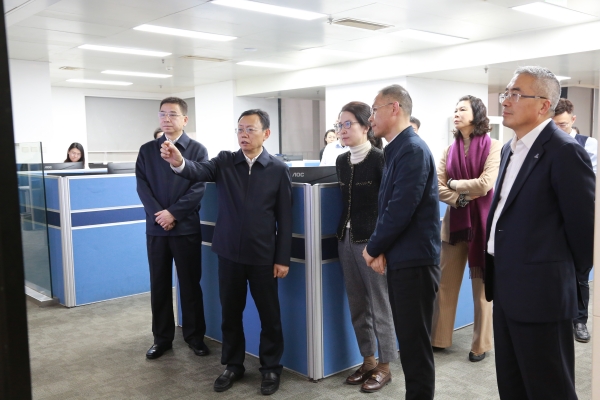 0D91D6E39691E5BD8490A313DC0_21947894_2E638.jpg?e=